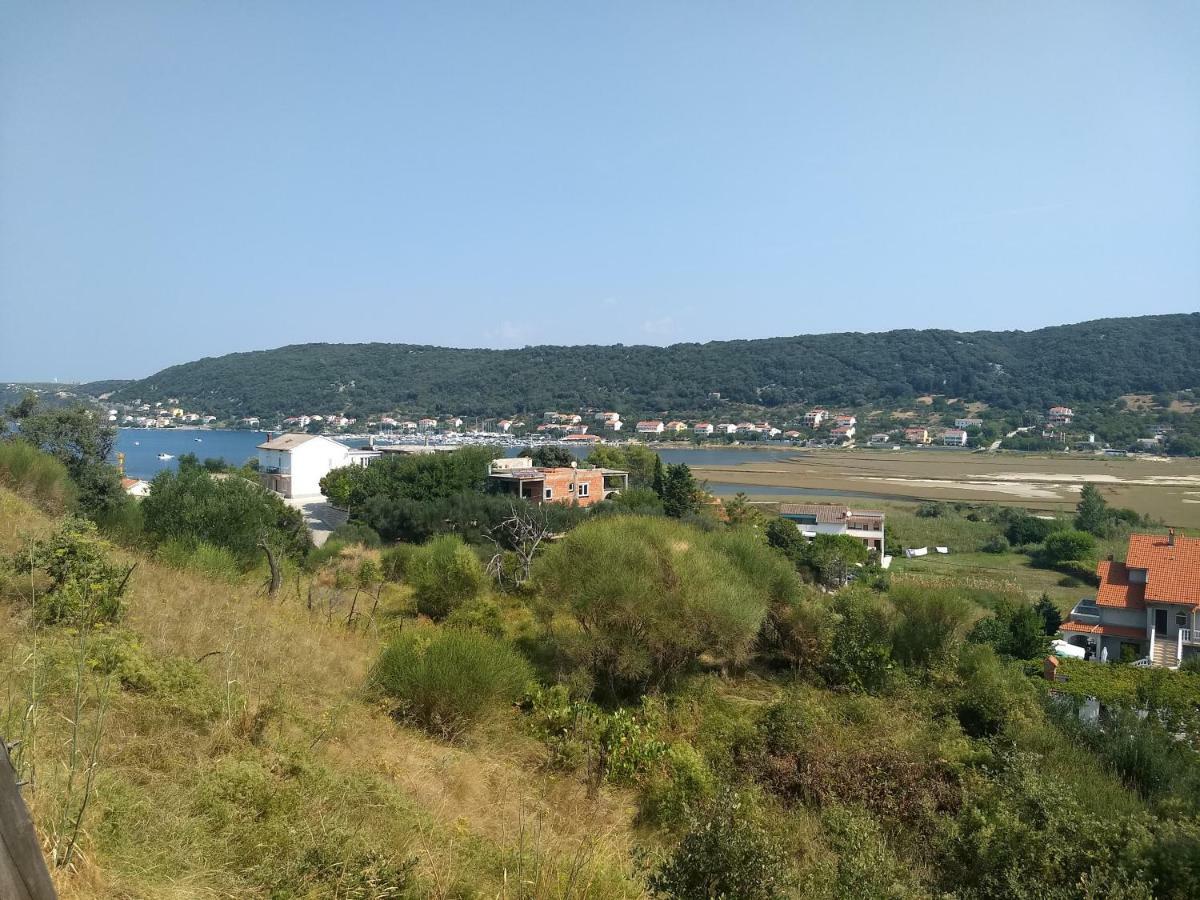 Apartman Tariba Supetarska Draga Exterior photo
